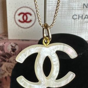 ✅Beautiful Luxury CC Charm only